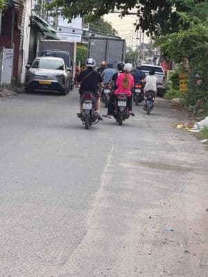 Nhà TA Hẻm 2,5 M Gần Trường Nguyễn Trung Trực Sạch Sẽ Như Hình. DT