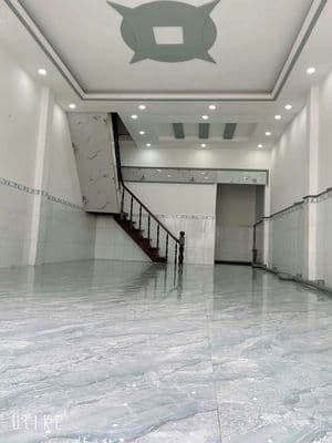 4,5x11 trệt lầu 2pn 3wc có 1 máy lạnh gần pmqtrung