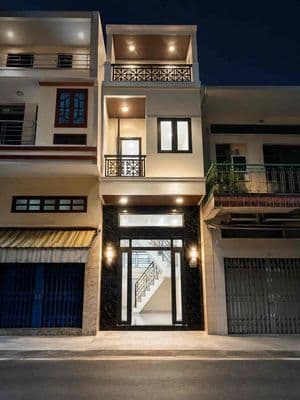 Bán nhà mặt tiền hẻm xe hơi 8m - 502 huỳnh tấn phát- p bình thuận- quậ