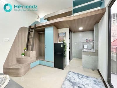 Duplex ban công full nội thất gần ngay Ngã tư Thủ Đức - Lê Văn Việt