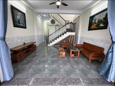 Cho thuê nhà 2 tầng mt đường trần minh thiệt- hoà quý