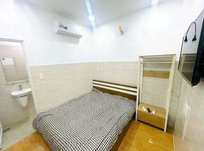 Cho thuê phòng máy lạnh ngay ngã 3 đông quang q12
