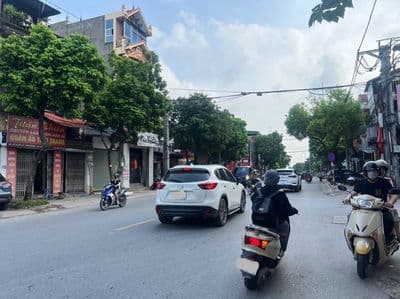 Cho thuê nhà 5 tầng mặt phố Đặng Phúc Thông, Yên Viên, Phù Đổng