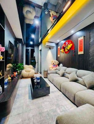 Nhà Lò Đúc, 41m2, 3 ngủ, gần Vincom Bà Triệu