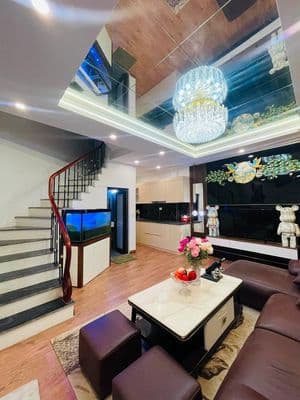 Cho thuê nhà 3PN Trần Khát Chân, ban công chill, 14 triệu