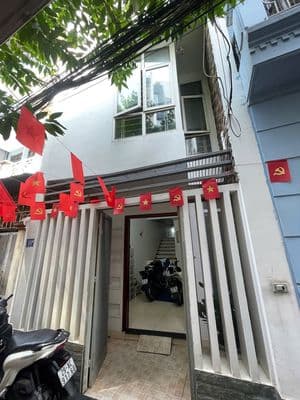 Cho thuê nhà 70m2 Âu Cơ, Tây Hồ, Hà Nội - Đầy đủ nội thất