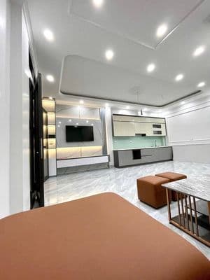 Cho thuê nhà 37m2, 4 tầng, đủ nội thất tại Tô Hiệu, Hà Đông
