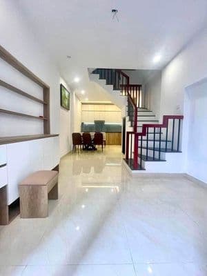 Nhà 50m² full nội thất hơn 7 tỷ gần cầu vượt An Khánh