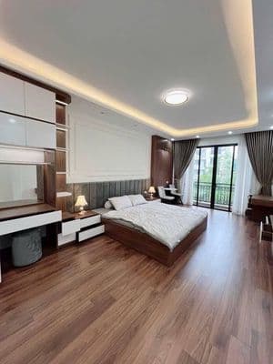 Cho thuê nhà phân lô La Khê, Hà Đông, 50m2, 5 tầng