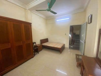 Cho thuê nhà 2PN Hoàng Mai, 11.5tr, ngõ rộng 3m