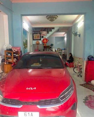 Bán nhà Dĩ An, 60m2, full thổ cư, 2PN, sân xe hơi