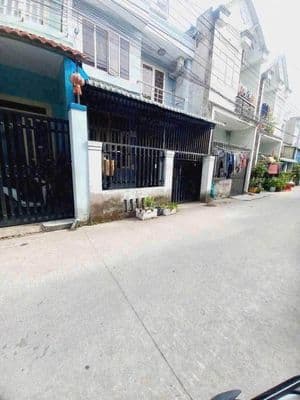 Nhà sổ riêng 55m2 mt đường 5m cách chợ Bình Chuẩn 500m