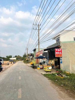 Nhà mới thiết kế hiện đại Kp 12A- P. trảng bom- tp. đồng nai