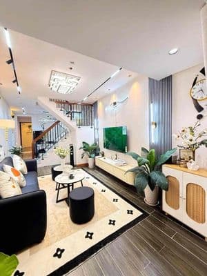 Hùng vương – kiệt 4m trải nhựa – ô tô tải tới nhà – chỉ 5.xx tỷ