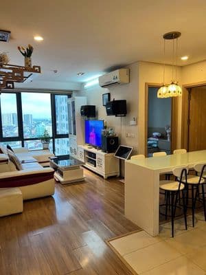 Chung cư Mipec Bồ Đề, 68m2, 2PN, view pháo hoa, 7.2 tỷ
