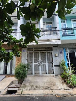 Mặt tiền 17 đường 78 KDC Bình Phú 4x15 1 trệt 2 lầu 1T
