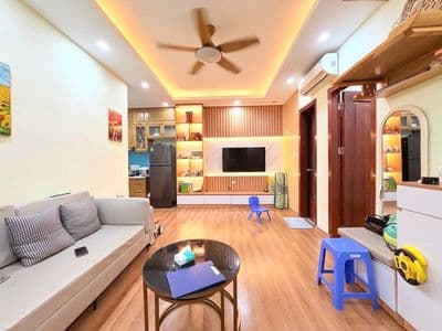 Bán căn chung cư 78m2, 3p.ngủ, 2vs, nhỉnh 4 tỷ mặt đường nguyễn xiển