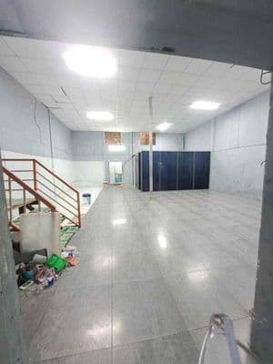 Xưởng 8x30 đúc lửng Tỉnh lộ 10 sát q6