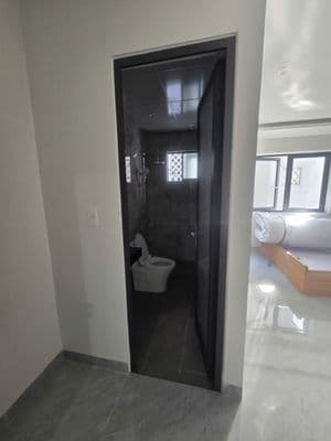 6 tầng 15 phòng căn hộ mới 100% đường nguyễn xiển -lh o796.6̲4̲6̲.6͙3͙6
