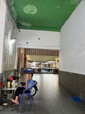 Cho thuê nhà mặt tiền đường âu cơ ngang 6m nở hậu tổng dtsd 900m2