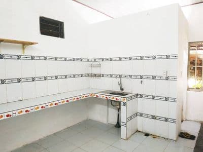 Cho thuê nhà cấp 4 nguyên căn
