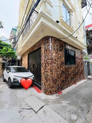 Đội cấn - ba đình gần 20tỷ 60m x 7 tầng x mt 9m lô góc - kinh doanh