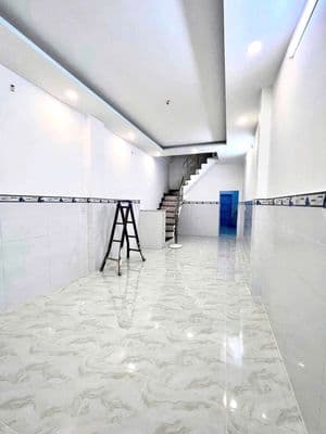 Cho thuê nhà nguyên căn Huỳnh Mẫn Đạt Q5 - Dt 3.8x14m 1