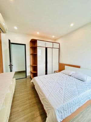 Cho thuê Homstay 6 phòng ngủ riêng biệt - khu Sơn Thủy giá 50tr/tháng