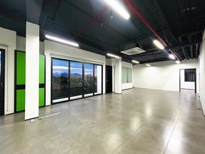 Văn phòng tầng 3 rộng 100m2 gần cầu tiên sơn