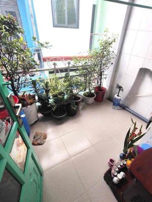 Nguyễn duy p12 q8 / trệt 2 lầu đúc btct / 2 pn 1 wc / kdc hiện hữu