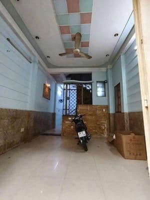 Nhà 2 lầu khu bình phú - 4pn