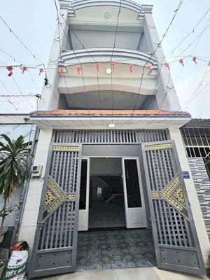 Bán nhà 4*14m 1t+ 2 lầu 4pn 3w đường 5m bê tông