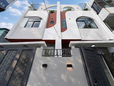 Nhà đẹp 3 tầng sau lưng mặt tiền thái thị bôi fullnt