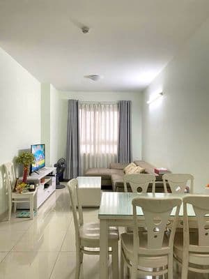 Cho thuê căn TOPAZ- 2pn 2wc full đồ- 11.5 triệu - đầu tháng 9 ở
