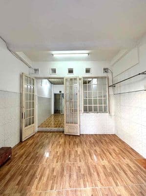 Cho thuê nhà hẻm trần xuân soạn - 3m3 x 10m - 3pn - 2 wc