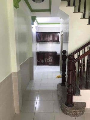 Nhà trệt 3 lầu 4pn, h3g Điện Biên Phủ Q3, dt 40m2
