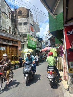 Chính chủ bán nhà SỔ HỔNG RIÊNG hẻm xe hơi thông