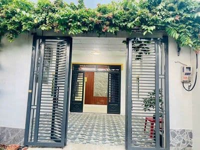 Chủ kẹt tiền cần bán gấp căn nhà cấp 4 mới xây gần KDL Bửu Long