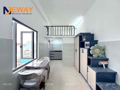 Duplex cửa sổ trời lớn, sẵn nội thất mới xây gần ngã tư bốn xã