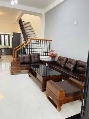 Nhà 2 tầng 3Pn đường Nguyễn Hàm Ninh, Hoà Xuân