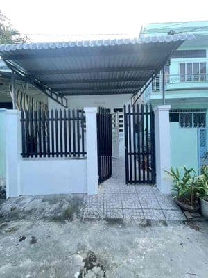 Nhà 4x26m 2 phòng hẻm Nguyễn Văn Cừ