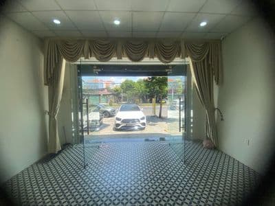 Cho thuê nhà mặt tiền đường quang trung 5x33m 3l