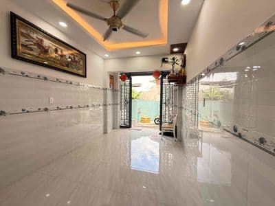 Nhà mới full nội thất giá 10