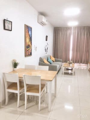 Căn hộ Ruby 2pn-2wc full nội thất đẹp, view nội khu mát mẻ, vào ở liền