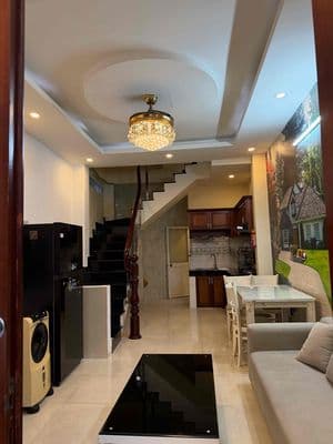 nhà 2 PHÒNG NGỦ 3,6x8 Võ văn tần