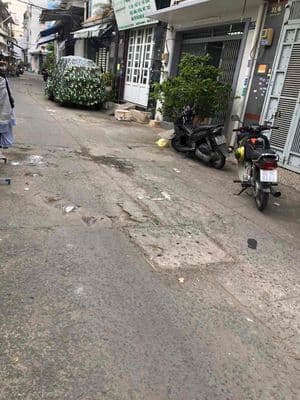 Bán gấp nhà khu tên lửa 5 tỷ 999 bớt ít Vị trí: Hẻm xe hơi , thông r