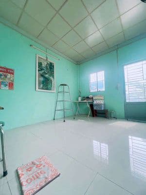 Cho thuê nhà nguyên căn hẻm tôn đản, quận 4