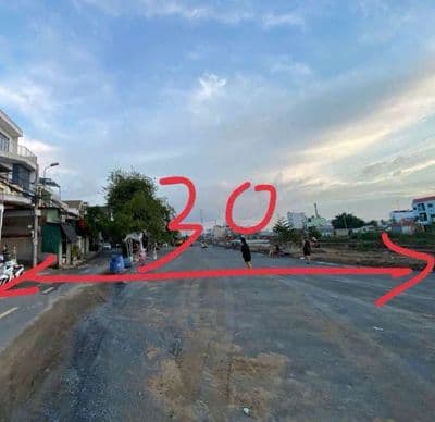 Mặt tiền Kênh Tham Lương ,Có thương lượng mạnh