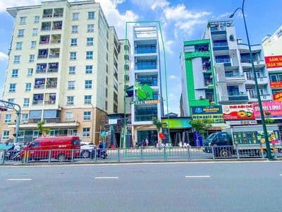 Mt dương quảng hàm , trệt, lửng, 5 lầu