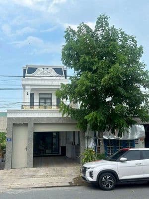 Cho thuê nhhà trệt lầu 4pn 3wc Phú Tân gần các kcn sóng thần đại đăng